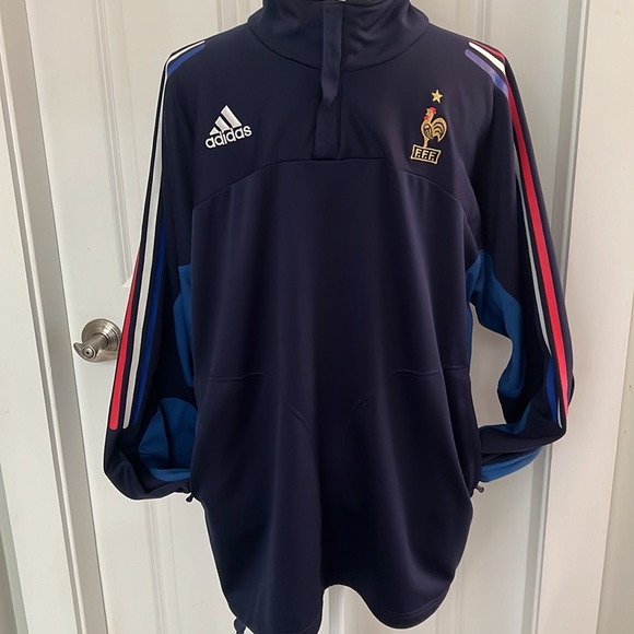 Adidas - Picture 3 of 5